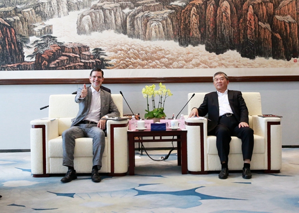 081659923275150166.jpeg 4.jpg